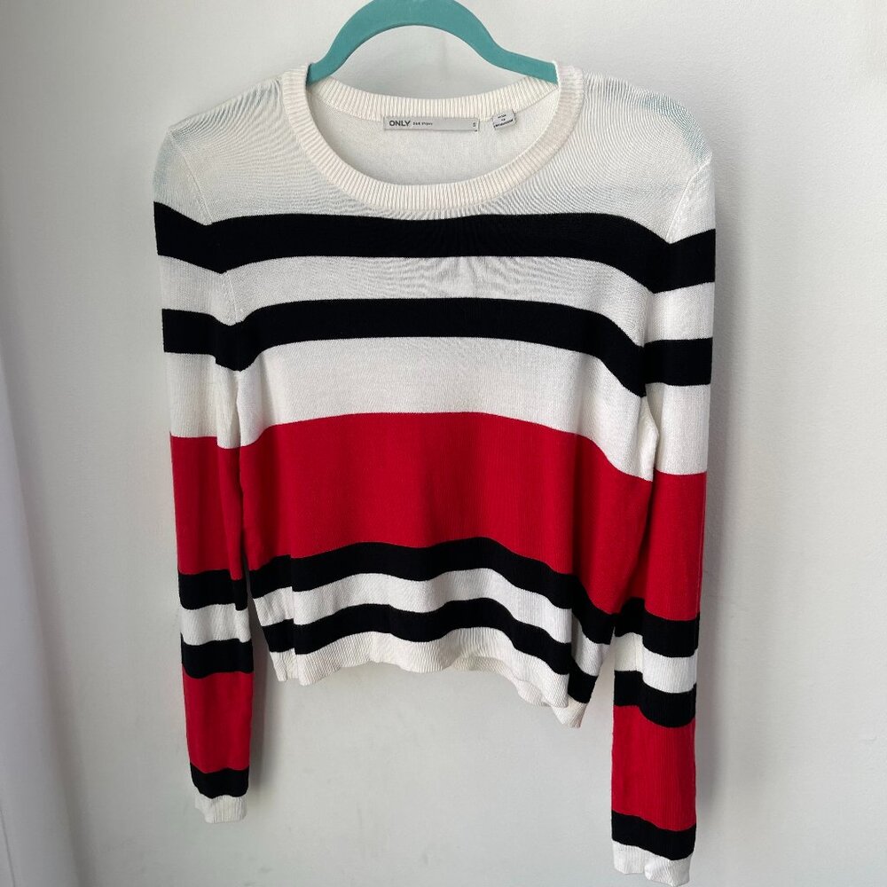 Striped knit long sleeve sweater crop size S